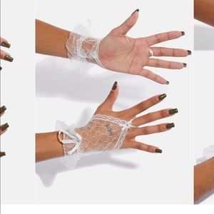 DOLLS KILL Bliss Make a Wish white fingerless gloves